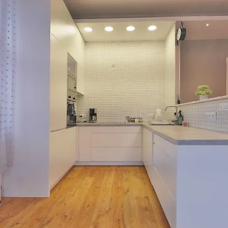 Barona Przy Termach Cieplickich Apartment Jelenia Góra