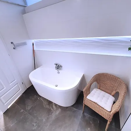 Apartman Barona Przy Termach Cieplickich